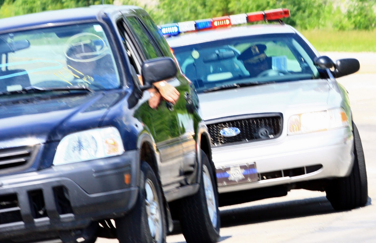Why Should I Hire a Traffic Lawyer for a Traffic Warrant Case?